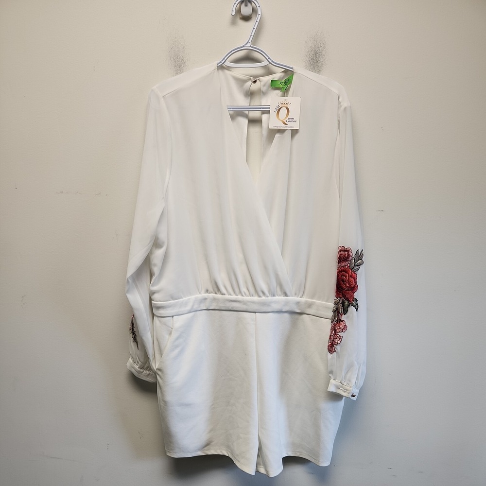 Xtaren 3X Romper I Am Queen Floral Zip Back Lined Shorts New